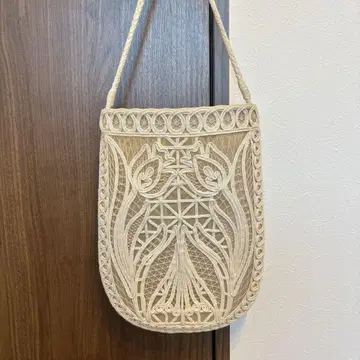Cording Embroidery Round Tote Bag