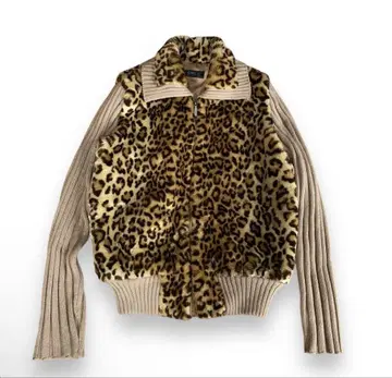 레오파드 무늬 플리스 긴팔 집업