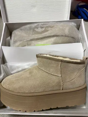 통굽 베이지 스웨이드 어그 부츠