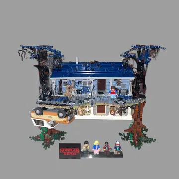 Stranger Things LEGO