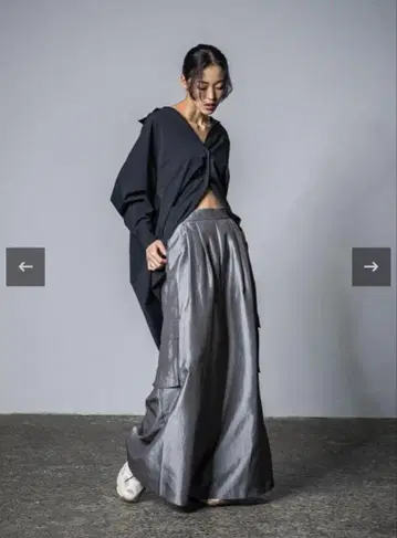 리그도트 Lig. wide cargo pants blue