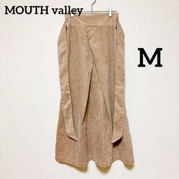 [새상품급] MOUTH valley 코듀로이 랩 스타일 스커트 베이지 M