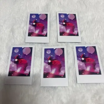 이레귤러 다이스 리우라 실사 폴라로이드 1 라이브 의상