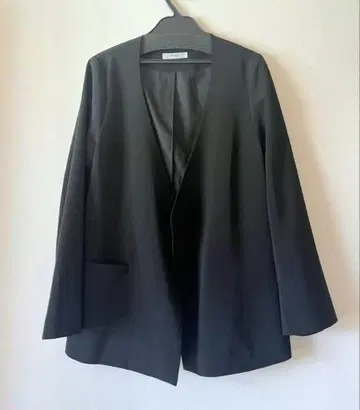 노카라 자켓 블랙