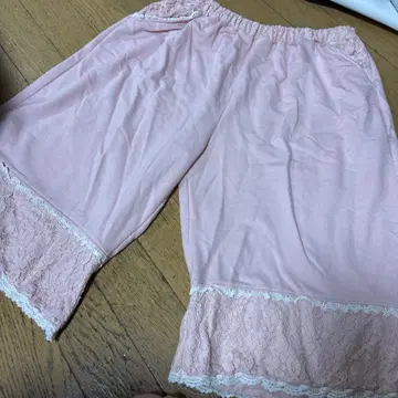 핑크 레이스 큐롯