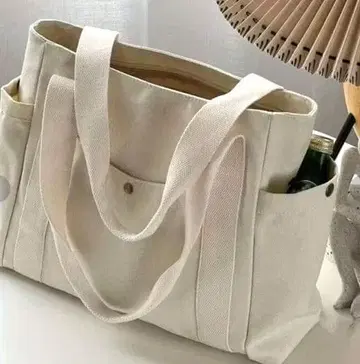 화이트 캔버스 핸드백 토트백