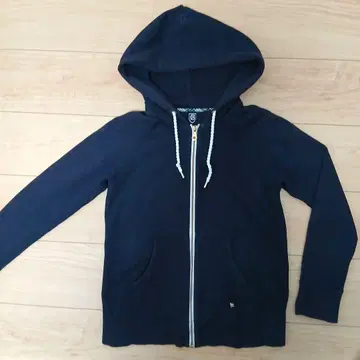 BLUE LABEL CRESTBRIDGE 네이비 후드티