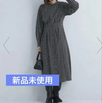 도트 무늬 롱 슬리브 원피스 미사용 새상품