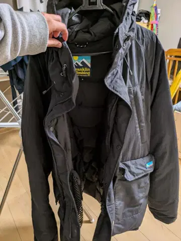 Franklin Climbing 블랙 다운 자켓 사이즈 8