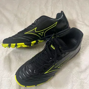 Mizuno Monarcida Neo Sala Pro TF 26.0cm