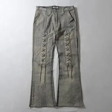 인 더 애틱 레이스업 코팅 플레어 데님