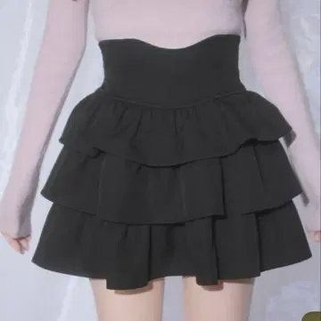 미셸 마카롱 프릴 슬림 레그 스커트 FREE