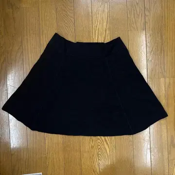 Theory 블랙 플레어 스커트 S