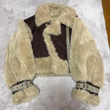 MURUA 무스탕 코트 베이지 브라운