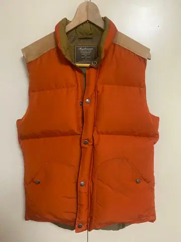 아나크로놈 오렌지 다운 베스트