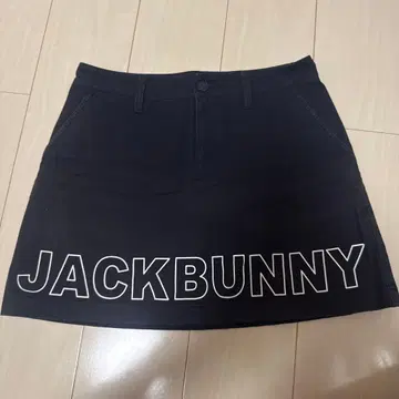 JACKBUNNY 블랙 로고 미니 스커트 4