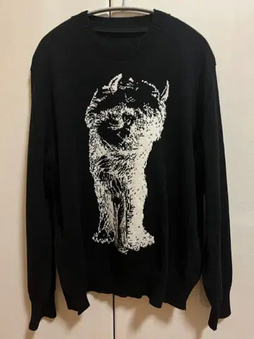 sacai 괴물들이 사는 곳 니트