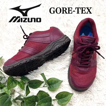 새상품급 MIZUNO 아웃도어 워킹화 고어텍스 22.5