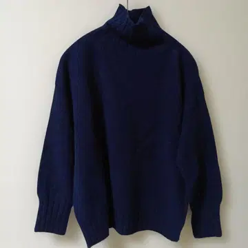 [택 포함 새상품] 카구레 Island Tides 터틀넥 니트 네이비