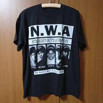 N.W.A STRAIGHT OUTTA COMPTON 3066