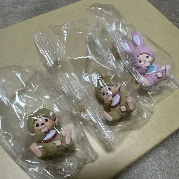 몽치치 마스코트 키체인 4 몽치치 군 몽치치 양 침탄