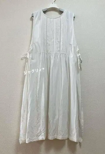 에이프런 원피스 사이드 오픈 리본