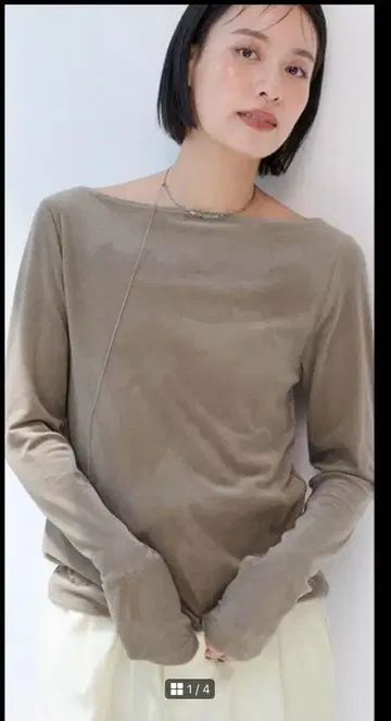 택 포함 미사용 새상품 유어즈 2way 보트넥 벨로아 오프숄더 모카