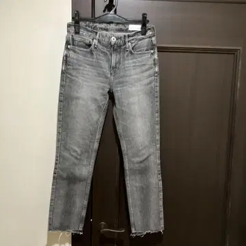 새상품급 어퍼 하이츠 스트레이트 데님