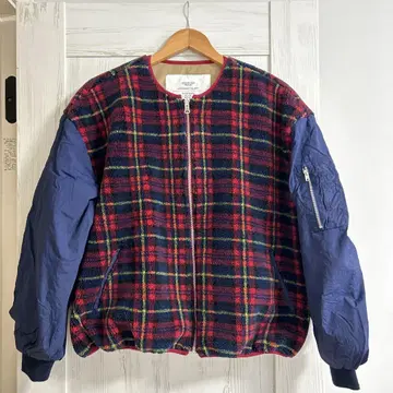 가격 인하 쥬에티 리버서블 점퍼