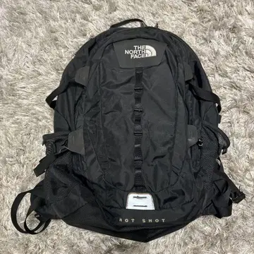 THE NORTH FACE HOT SHOT 블랙