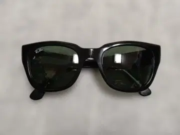 Ray-Ban RB4178