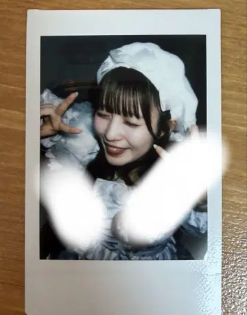 CUTIE STREET 우메다 미유 마카롱 의상 폴라로이드