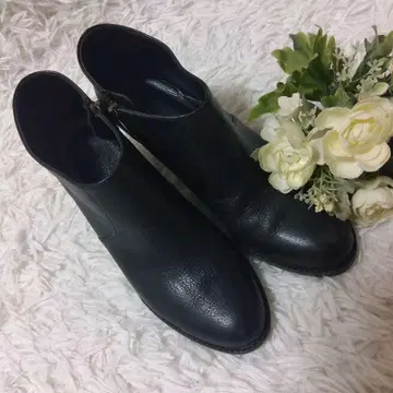 BEAUTY&YOUTH 블랙 가죽 부티 36.5 부츠