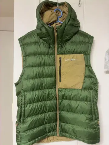 새상품급*몽벨 mont-bell 콜로라도 베스트 L 사이즈 리버서블 다운