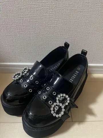 버블스 더블 벨트 로퍼