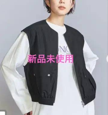 미사용 새상품 프론트 지퍼 베스트 유나이티드 애로우즈