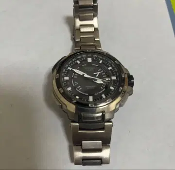 CASIO PRO TREK 솔라 시계 블랙