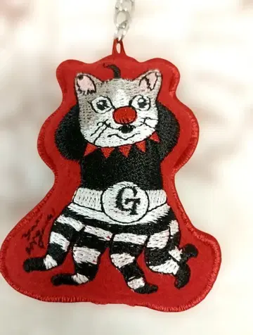 [ 택 포함 ] 히구치 유코 자수 키링 스터브 군