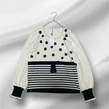 빅 사이즈 새상품 TO BE CHIC 비쥬 도트 니트 리본 화이트 블랙