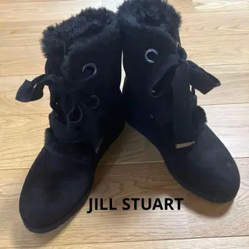 [ 새상품급 ] 질스튜어트 JILL STUART 블랙 스웨이드 숏부츠 S