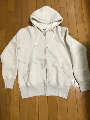 JELADO 젤라드 지퍼 후드티 오트밀