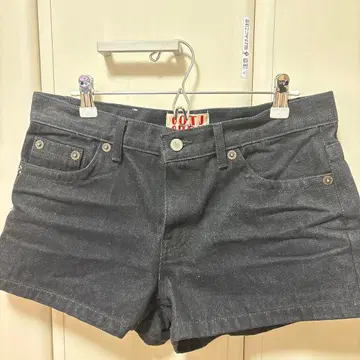 블랙 데님 숏팬츠