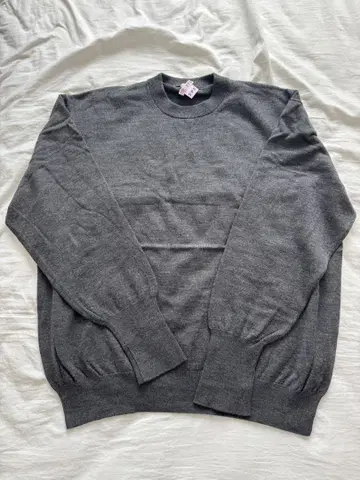 A.PRESSSE L/S Knit (GRAY 3) 클리닝 완료