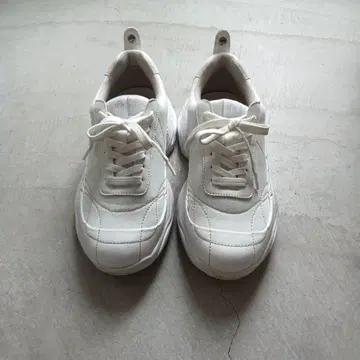 OAO 오에이오 SUNLIGHT 선라이트 스니커즈 white