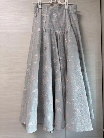 SNIDEL 자카드 볼륨 스커트 SWFS222104