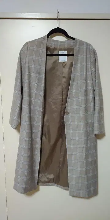 프리즈마트 체크 V 코트