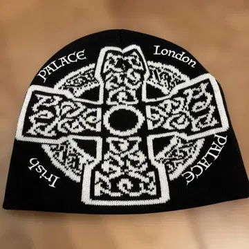 palace Celtic Nein Cuff Beanie Black