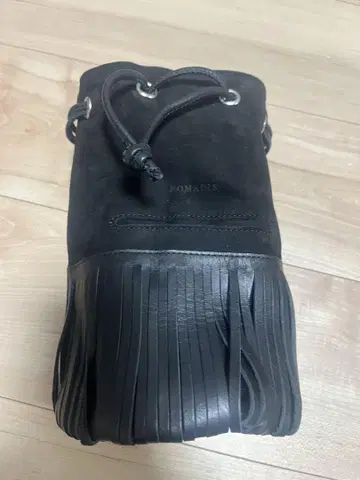 NOMADIS 블랙 프린지 핸드백