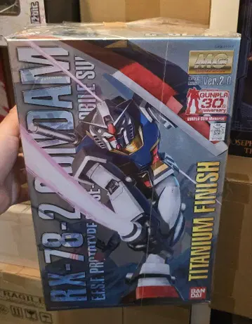 [ 새상품 ] RX-78-2 건담 ver.2.0 1/100
