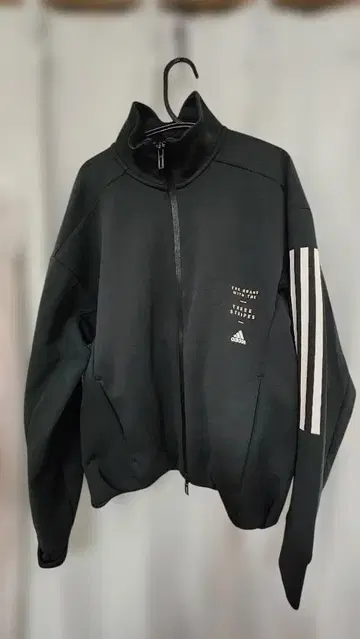 adidas 블랙 저지 3선 라인
